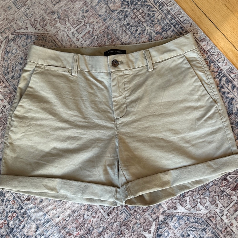 Banana Republic Khaki Shorts